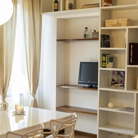 Bright Giglio Loft Apartment Florence